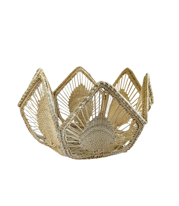 Petals Medium 7" Woven Basket